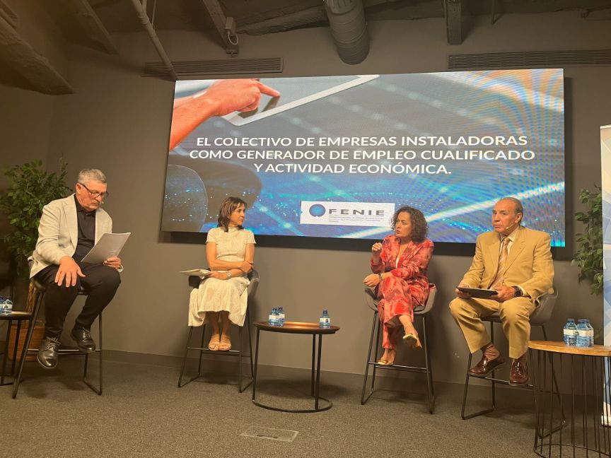 La secretaria general de FP remarca la apuesta del Ministerio por la calidad y la seguridad en la formación de los alumnos 