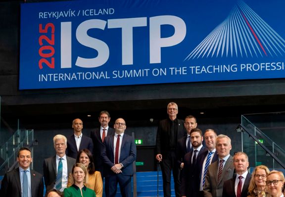 Cumbre Internacional sobre la Profesión Docente 2025 (ISTP)