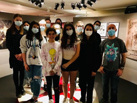  alumnos del aula de Yverdon con su profesor José Moraleda