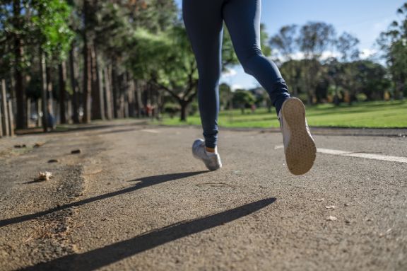 Foto de persona corriendo