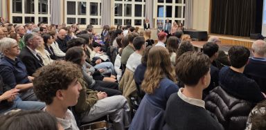 Entrega de diplomas de español C1 al alumnado de la ALCE de Zúrich