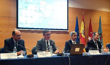 Marcial Marín en su intervención en las Jornadas Internacionales de Política Económica