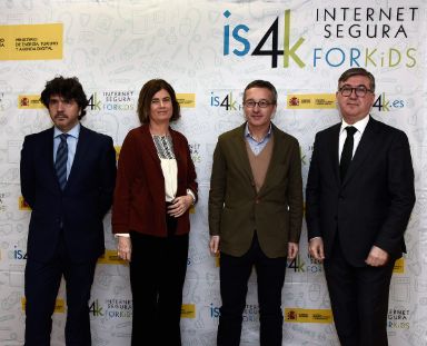 Marcial Marín junto a los secretarios de Estado que han participado en la apertura de la Jornada