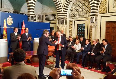Marcial Marín y el ministro de Formación Profesional y Empleo de la República de Túnez, Faouzi ben Abderrahman