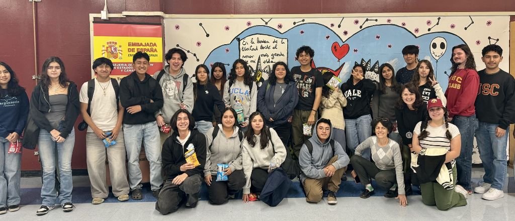 Charla con embajadores lingüísticos de USC