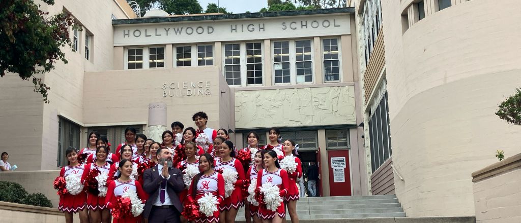 Hollywood High School