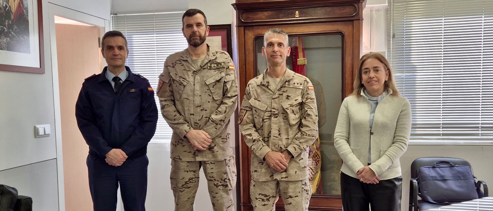Visita de la Inspección Central de Educación a la Escuela de Infantería de Marina “General Albacete y Fuster” en Cartagena (Murcia). De izquierda a de