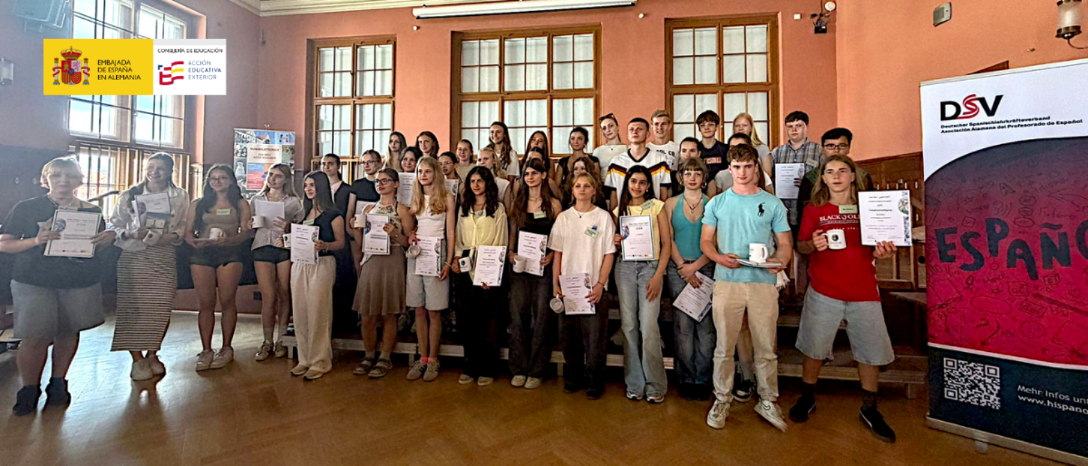 Schüler ALCE Frankfurt und Gastlehrer gewinnen den 15. hessischen „Leo, leo“