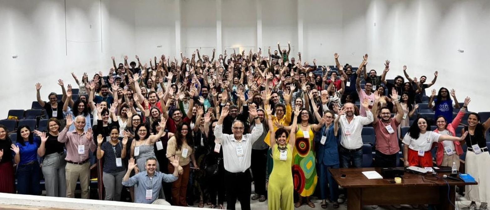 Idiomas sem fronteiras