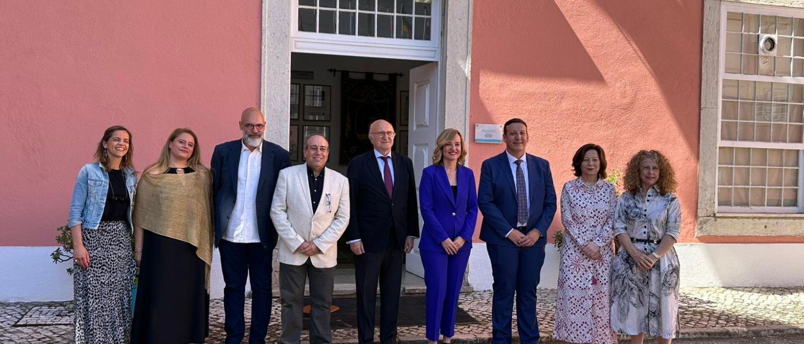 Visita de la ministra Pilar Alegría al IEL Giner de los Ríos