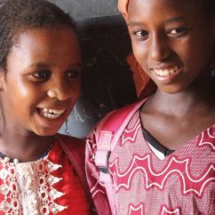 Premio UNESCO de educación de las niñas y las mujeres