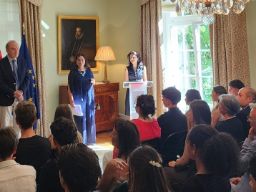 La Consejería colabora de nuevo con ASPE para premiar los mejores trabajos de Bachillerato en español
