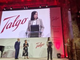 Esther Monterrubio participa en la entrega de los premios Talgo a la Relevancia de la Mujer en la Formación Profesional
