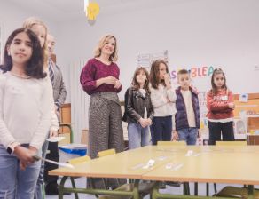 Pilar Alegría: “Un pueblo que cuida de su escuela está cuidando de su futuro”