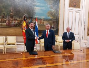España y Tailandia firman un acuerdo de colaboración en materia educativa